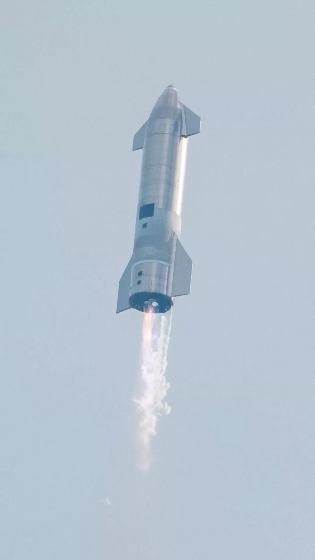 星舰SN10成功完成飞行“跳跃”测试首次实现starship软着陆