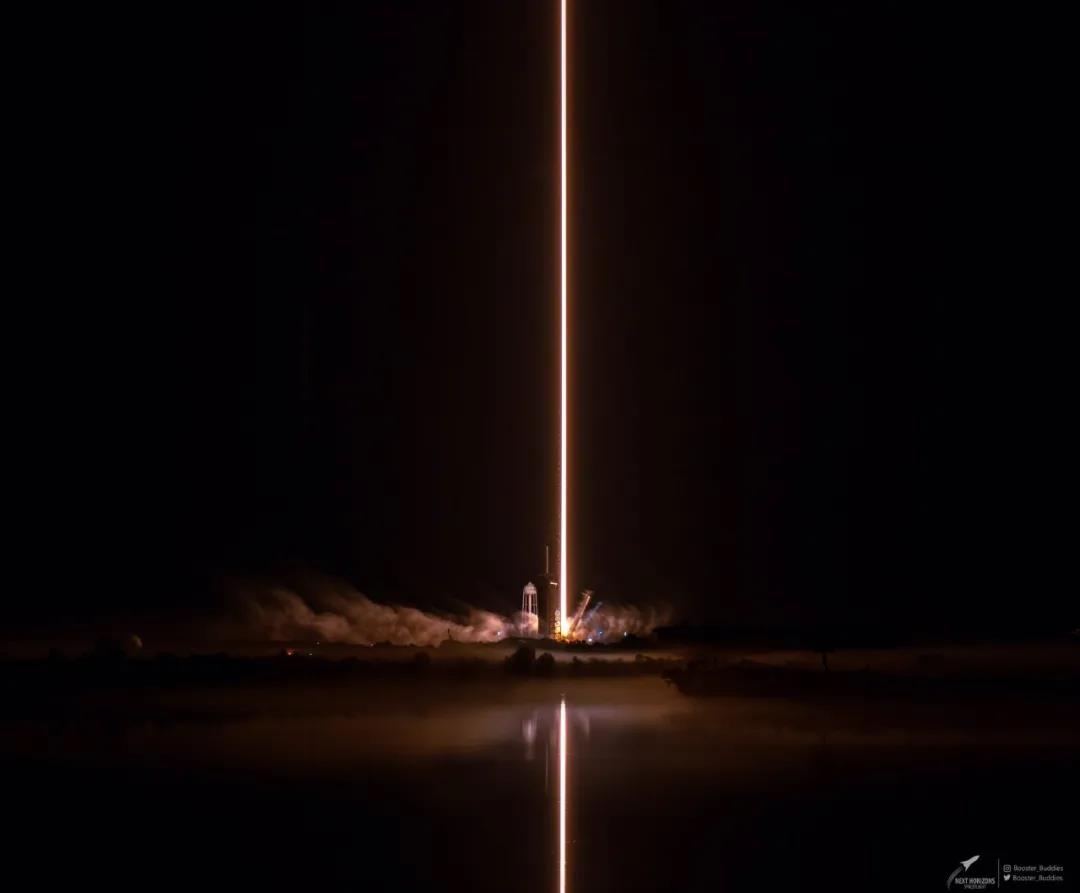 刚刚SpaceX首创一箭九飞九回收，距马斯克承诺一箭十飞仅仅一步之遥